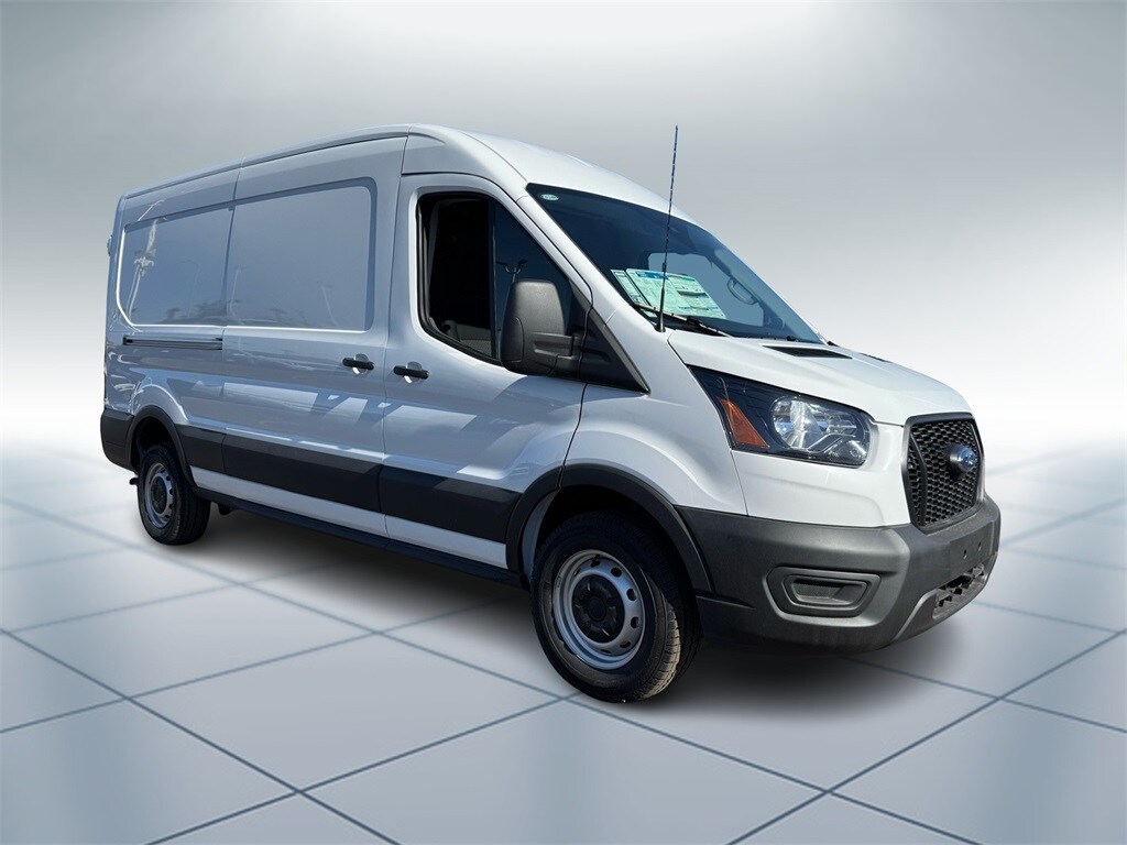 2025 Ford Transit photo 2