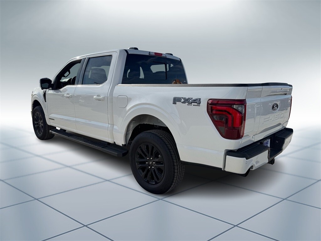 2025 Ford F-150 Lariat photo 4
