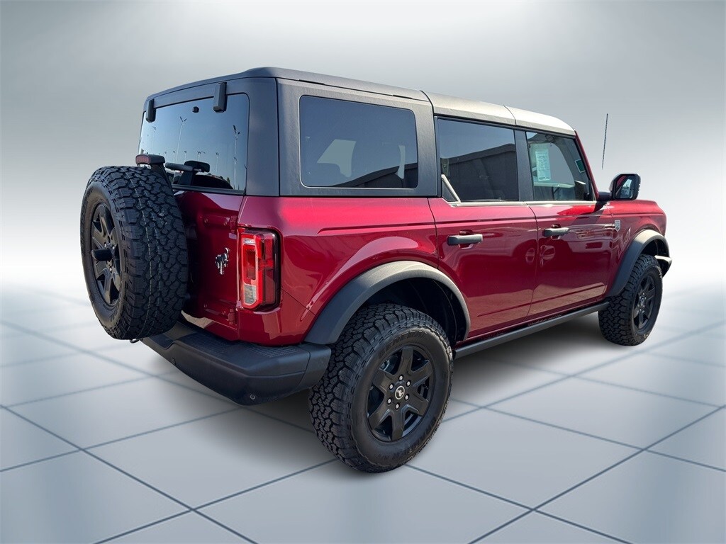2025 Ford Bronco Big Bend photo 2