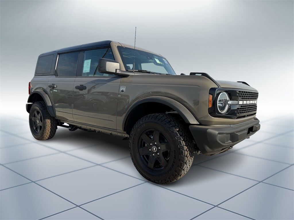2025 Ford Bronco Big Bend photo 2
