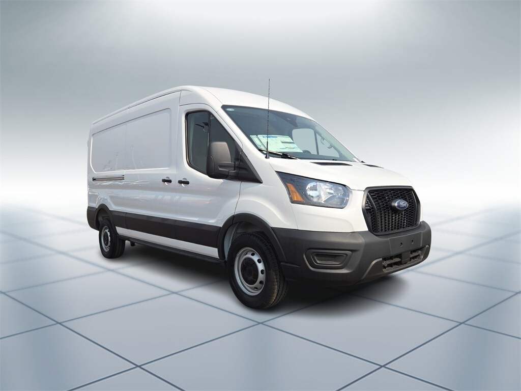 2025 Ford Transit photo 2