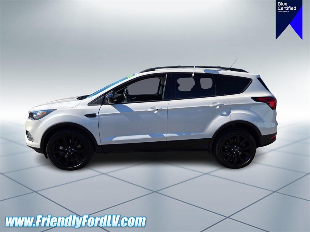 2019 Ford Escape SE photo 3