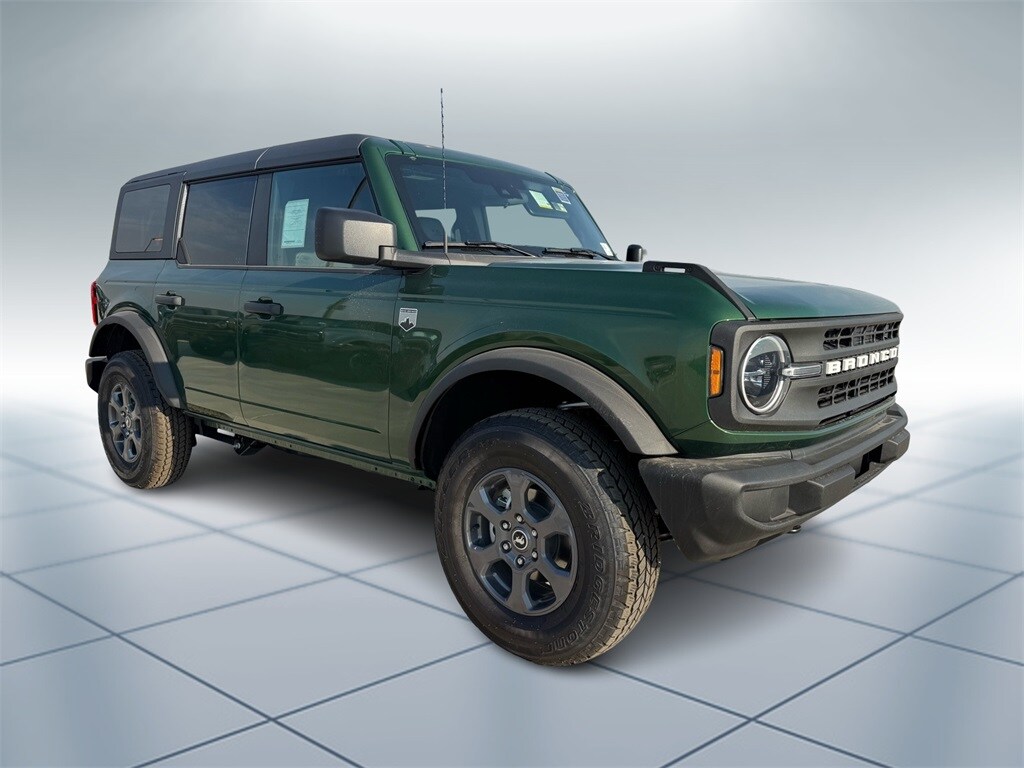 2025 Ford Bronco Big Bend photo 2