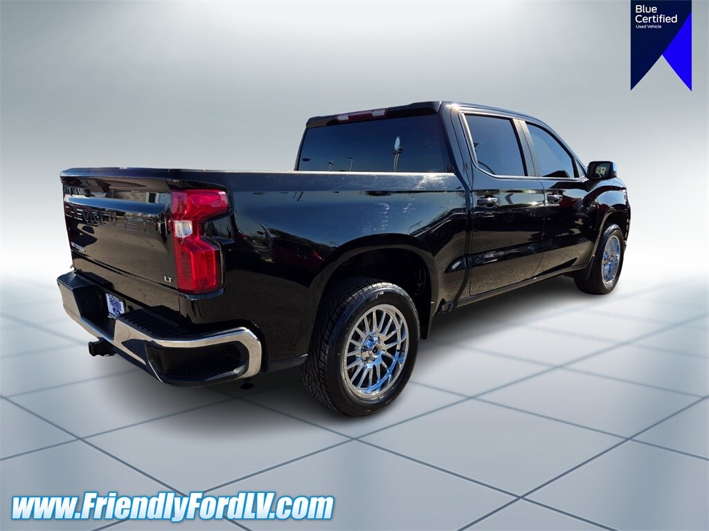 2021 Chevrolet Silverado 1500 LT photo 4