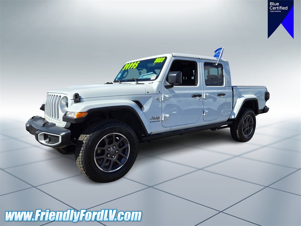 Certified 2023 Jeep Gladiator Overland Truck