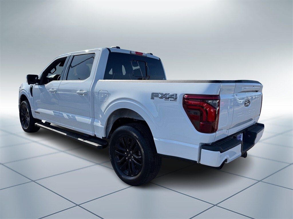2025 Ford F-150 Lariat photo 4