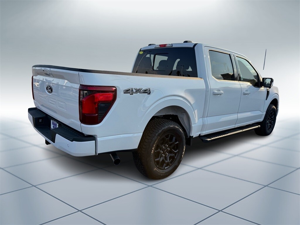 2025 Ford F-150 XLT photo 3