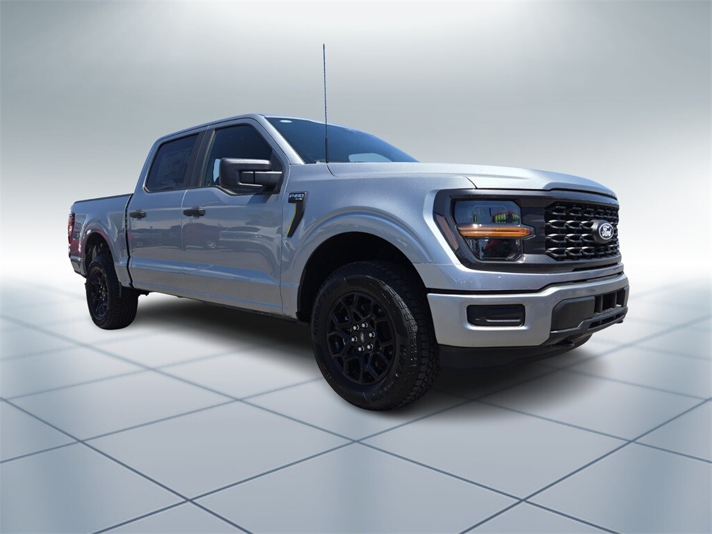 2025 Ford F-150 STX photo 2
