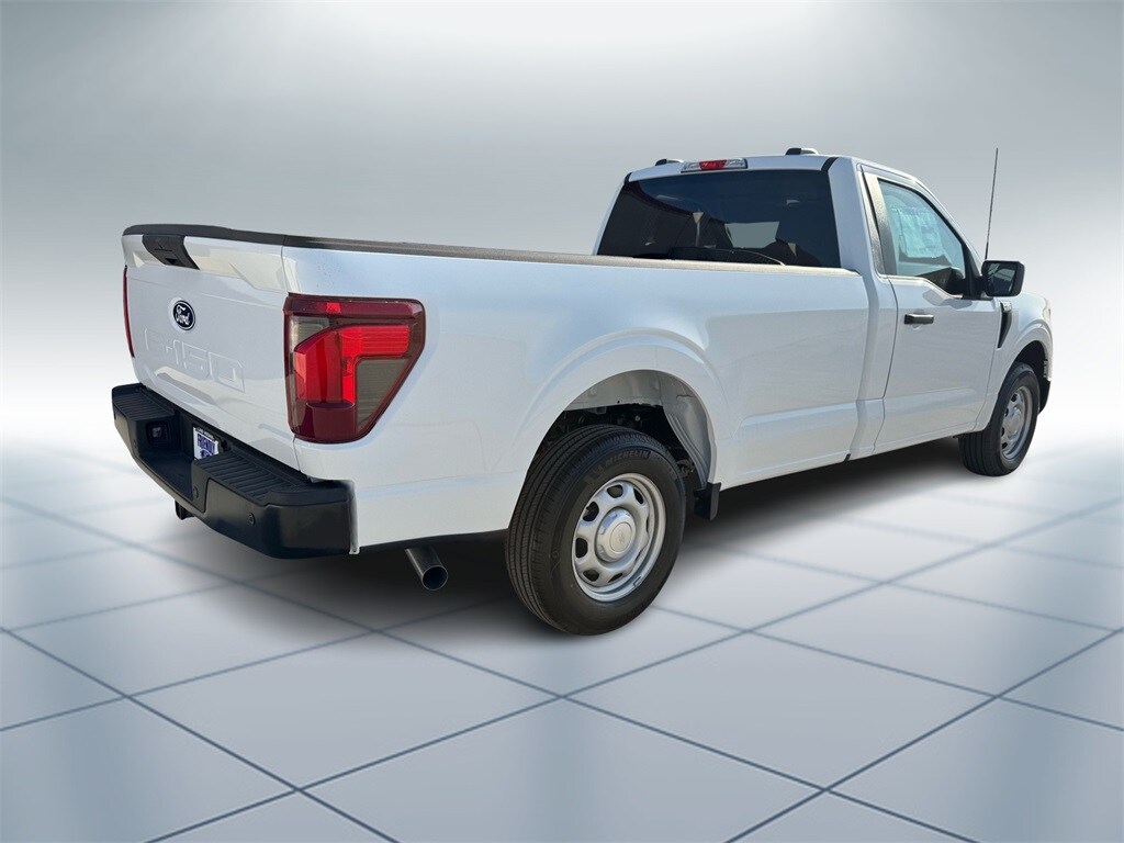 2025 Ford F-150 XL photo 3