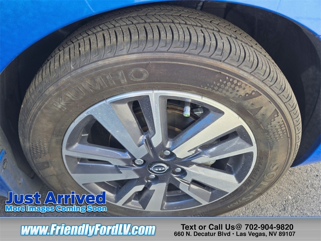 Certified 2024 Nissan Versa 1.6 SV Sedan