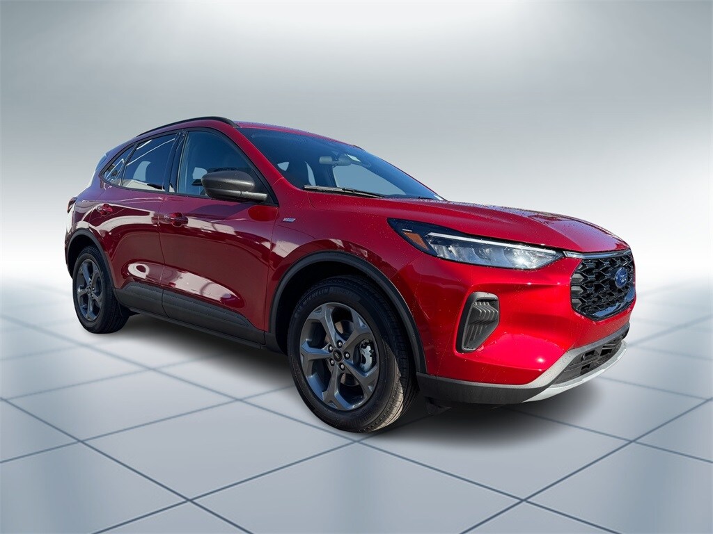 2025 Ford Escape ST-Line photo 2