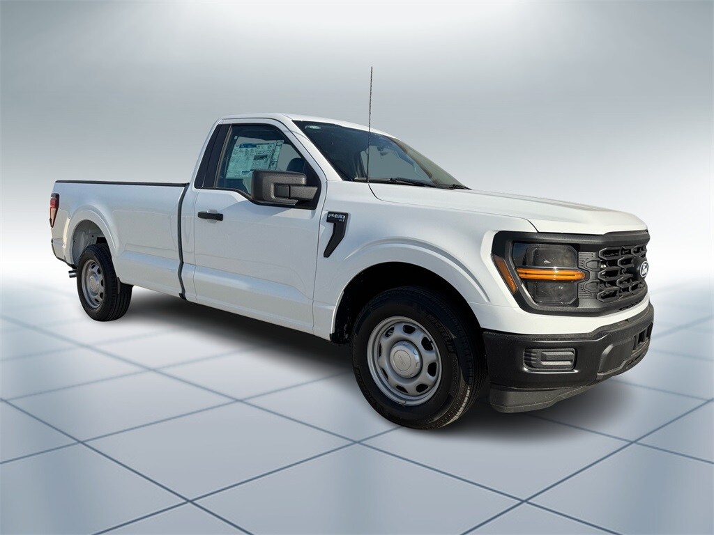 2025 Ford F-150 XL photo 2