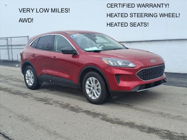 2022 Ford Escape SE's photo