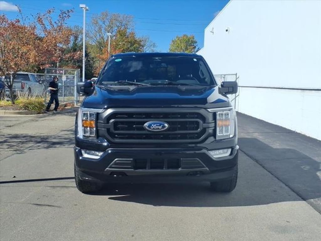 Certified 2023 Ford F-150 XLT CREW CAB SHORT BED TRUCK