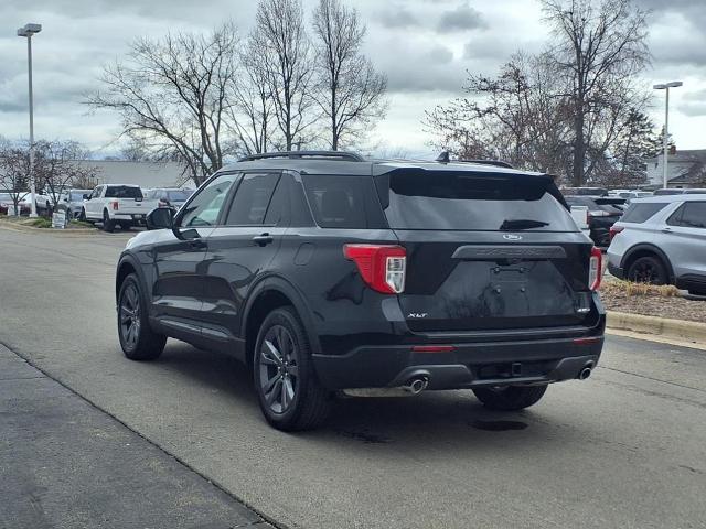 2023 Ford Explorer XLT photo 4
