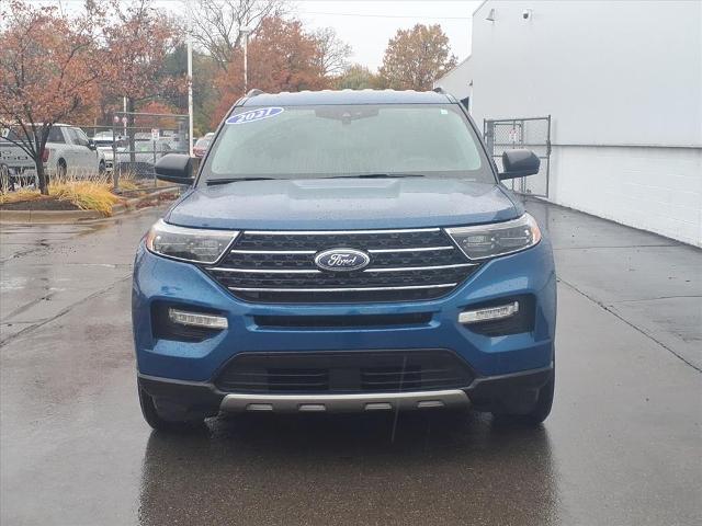 2021 Ford Explorer XLT photo 2
