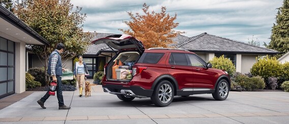 Uncover Your Rear Cargo Space, 2023 Ford Explorer Videos