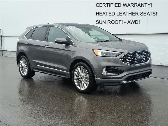 2021 Ford Edge Titanium's photo