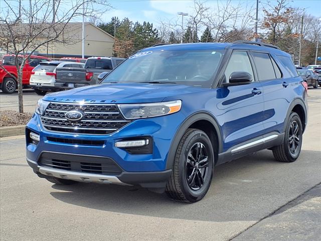 2022 Ford Explorer XLT photo 3