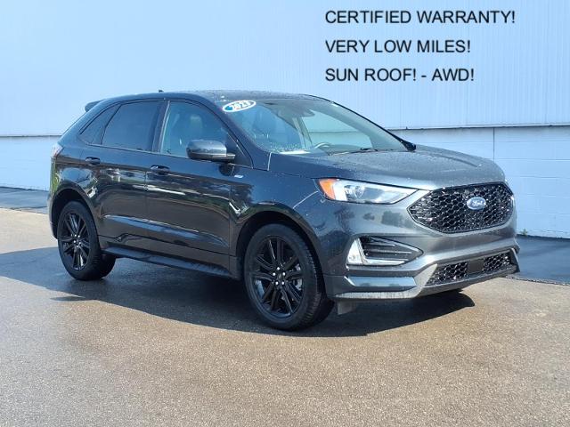 2023 Ford Edge ST-Line AWD's photo