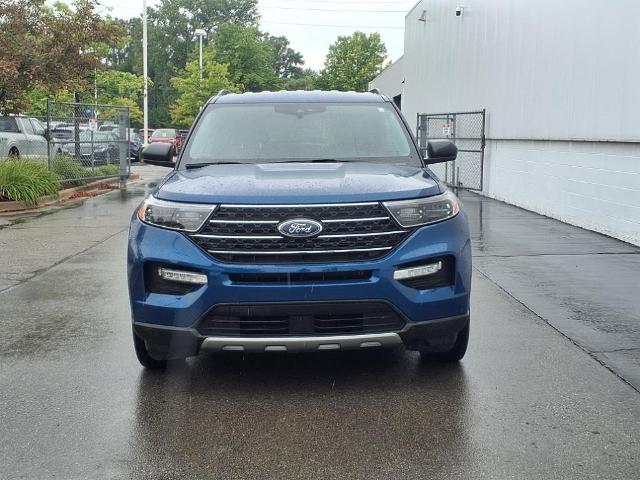 2022 Ford Explorer XLT photo 2