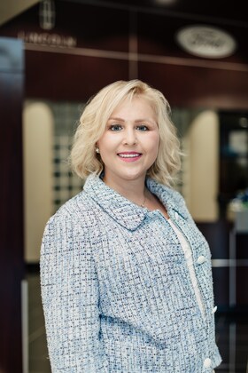 Staff member Kelsey Smith from 85ea4d82984e