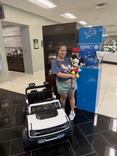 Dayna%20-%2024v%20Ford%20Bronco.jpg