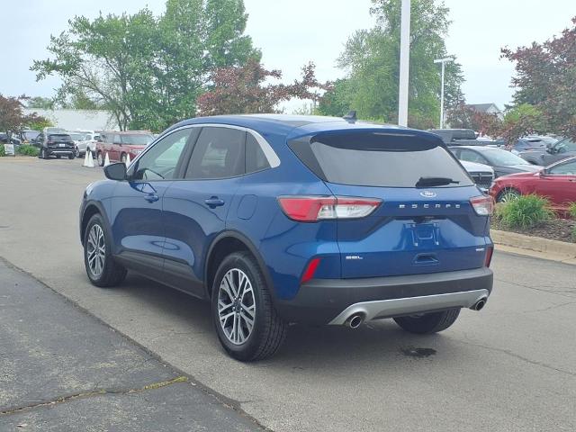 2022 Ford Escape SEL photo 4