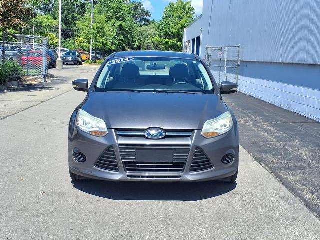 Used 2014 Ford Focus SE with VIN 1FADP3F21EL379934 for sale in Monroe, MI