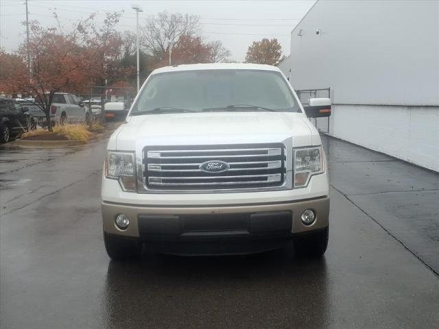 2014 Ford F-150 Lariat photo 2