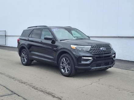 2023 Ford Explorer XLT SUV