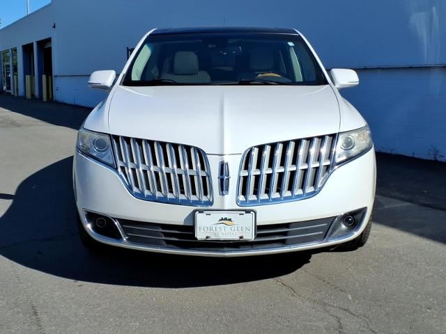 Used 2011 Lincoln MKT Base with VIN 2LMHJ5FR1BBJ54186 for sale in Monroe, MI