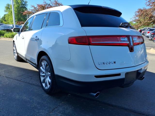 2011 Lincoln MKT Base - Photo 8