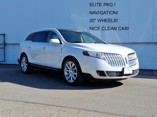2011 Lincoln MKT 3.7's photo
