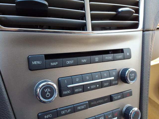 2011 Lincoln MKT Base - Photo 18