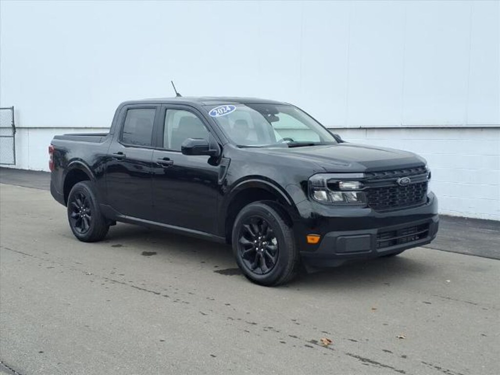 Used 2024 Ford Maverick XLT CREW CAB SHORT BED TRUCK