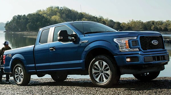 FriendlyFord_BlogArticleImages_600x335_F150_Feb.png