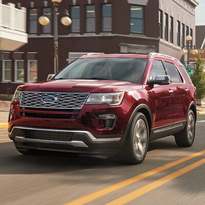 19 Ford Explorer Vs 18 Jeep Grand Cherokee Friendly Ford