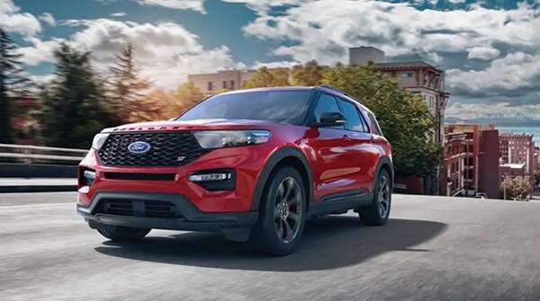 FriendlyFord_BlogArticleImages_600x335_2020Explorer_March.png