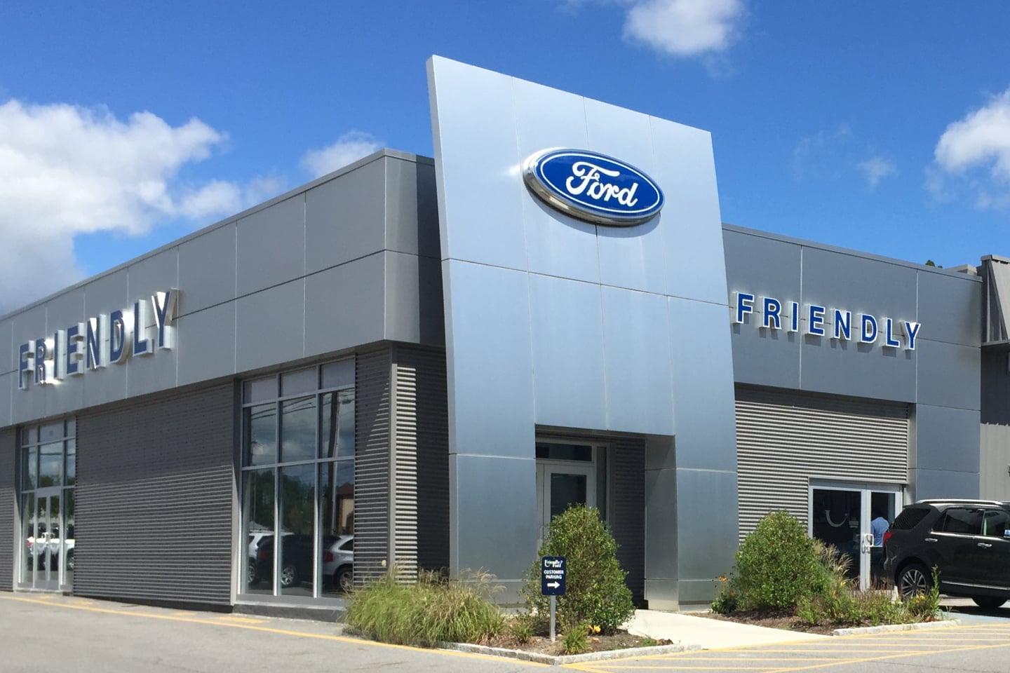 Friendly Ford Ford Dealership in Poughkeepsie NY