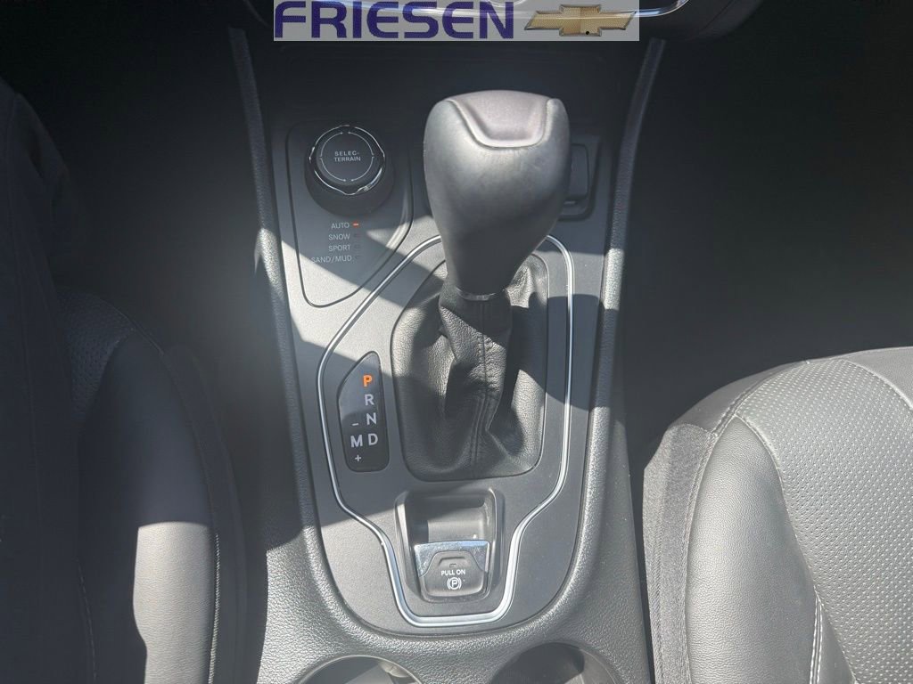 2021 Jeep Cherokee Latitude Lux - Photo 20