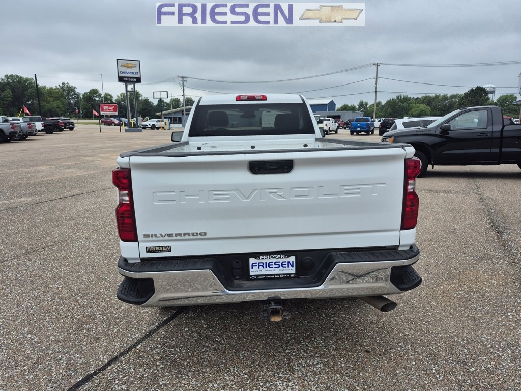 2024 Chevrolet Silverado 2500HD photo 3