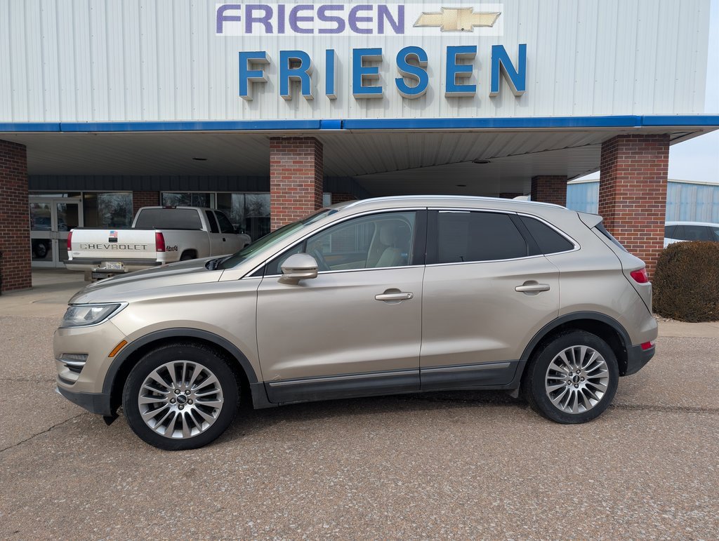2015 Lincoln MKC Base