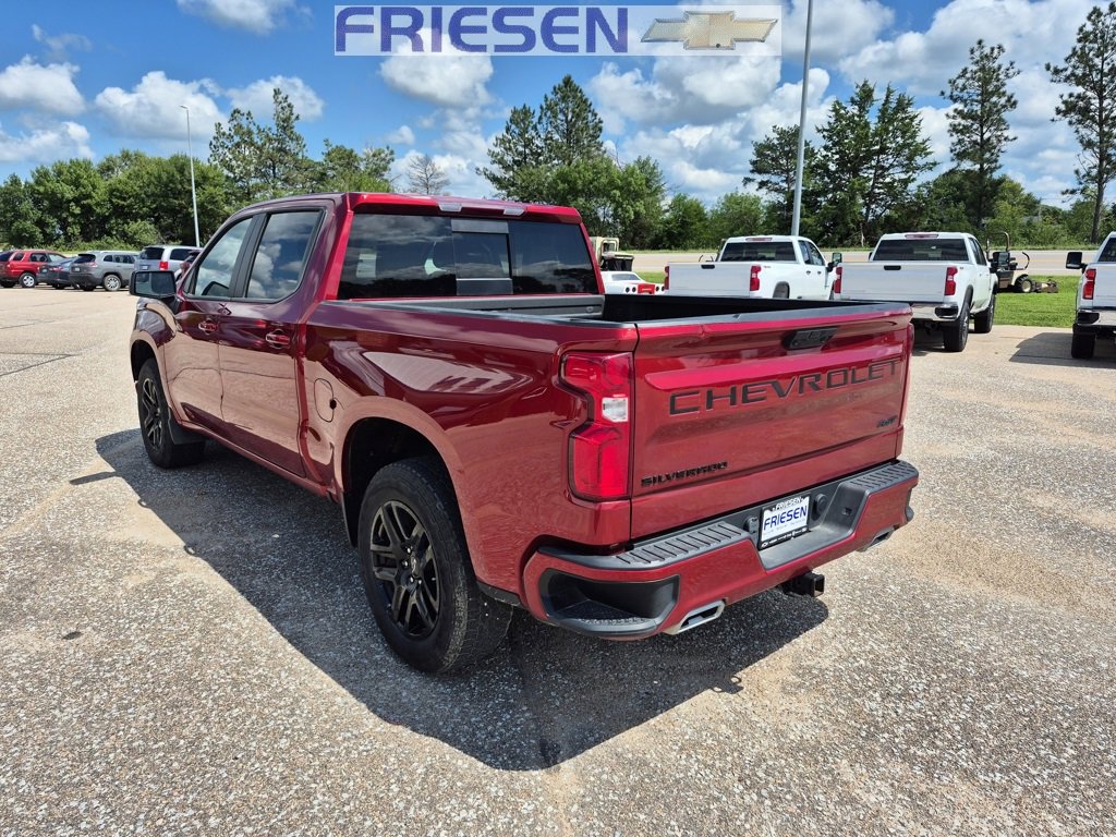 2023 Chevrolet Silverado 1500 RST photo 3