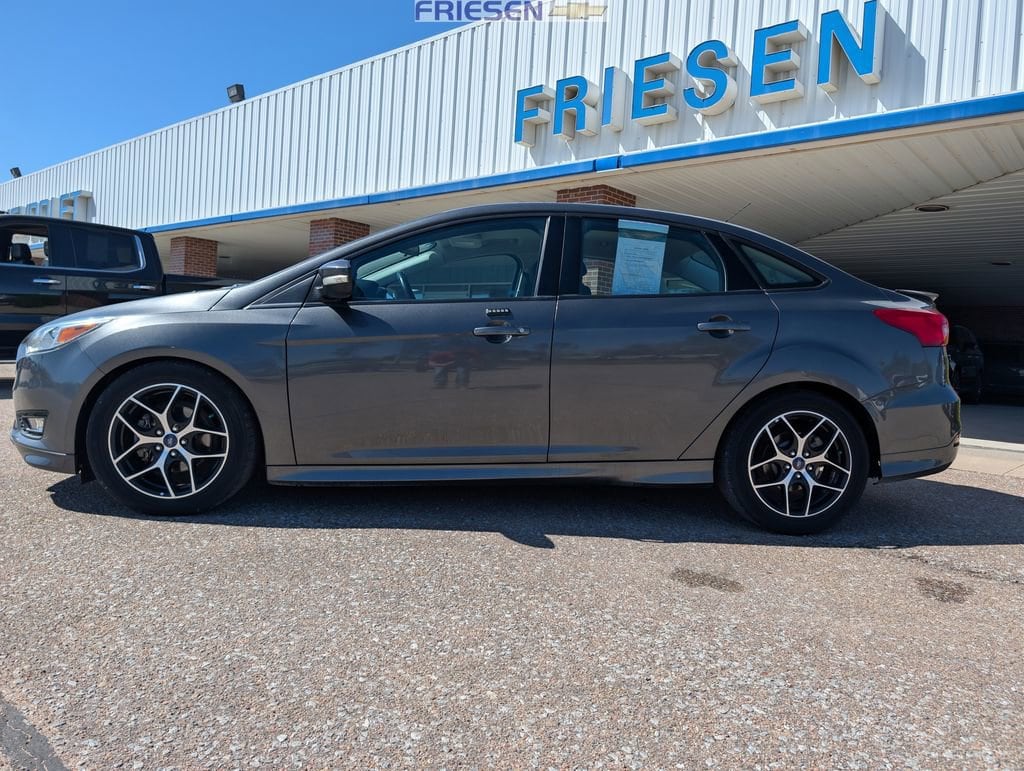 Used 2016 Ford Focus SE with VIN 1FADP3F27GL245707 for sale in Sutton, NE