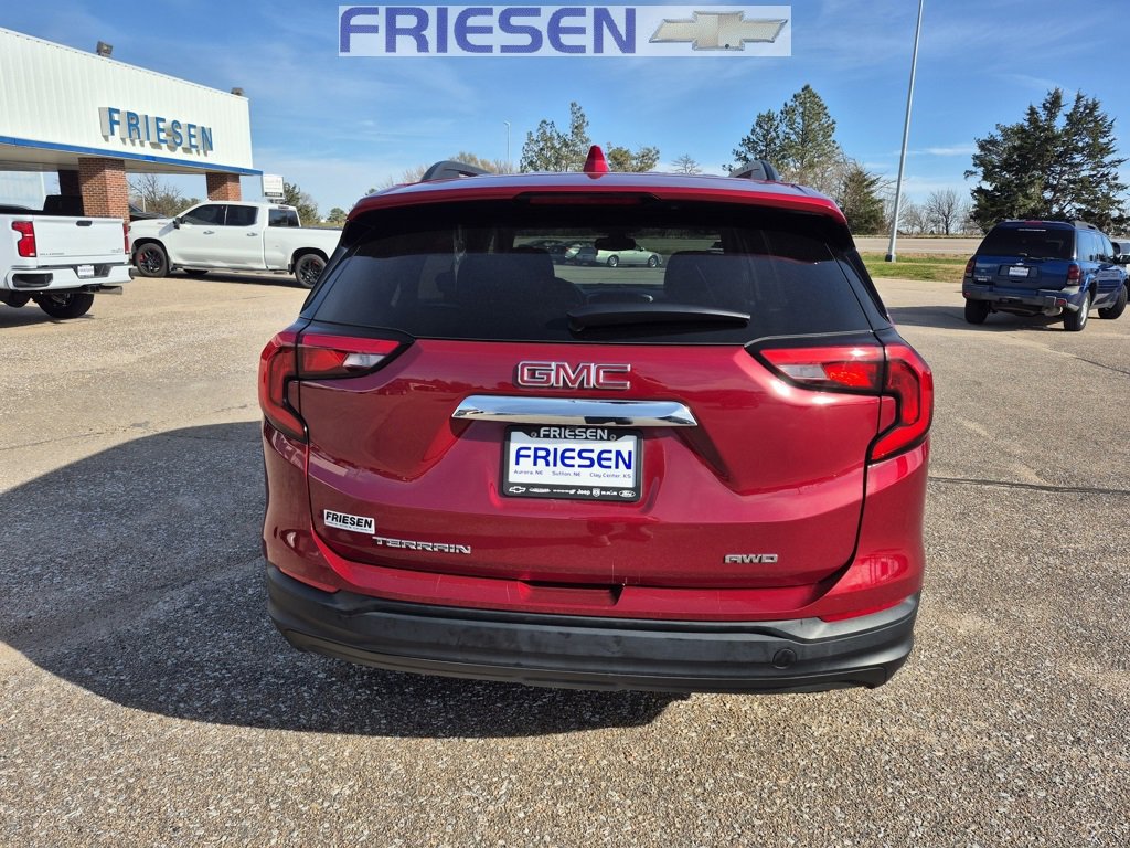 2021 Gmc Terrain SLE photo 4