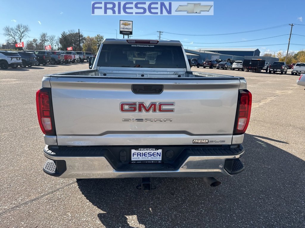 2021 Gmc Sierra 2500 HD SLE photo 3