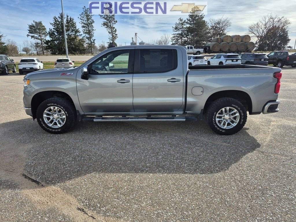 Used 2024 Chevrolet Silverado 1500 LT Truck