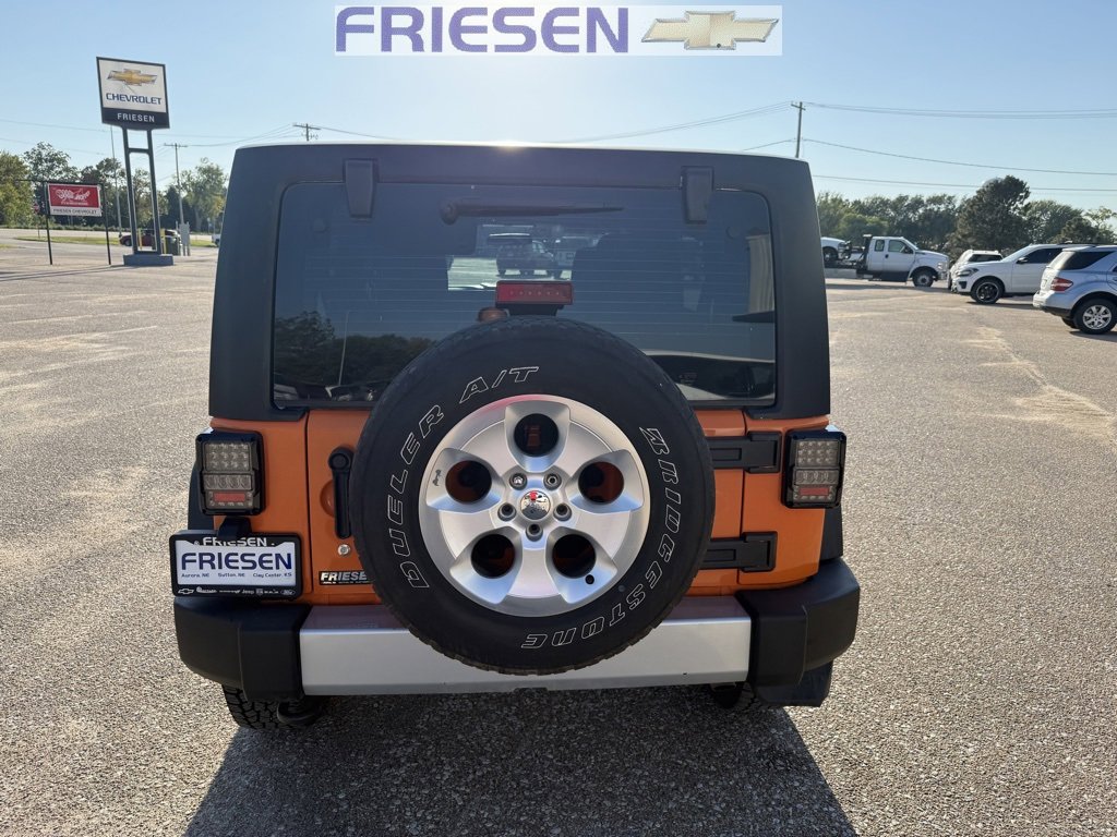 2012 Jeep Wrangler Unlimited Sport RHD photo 3