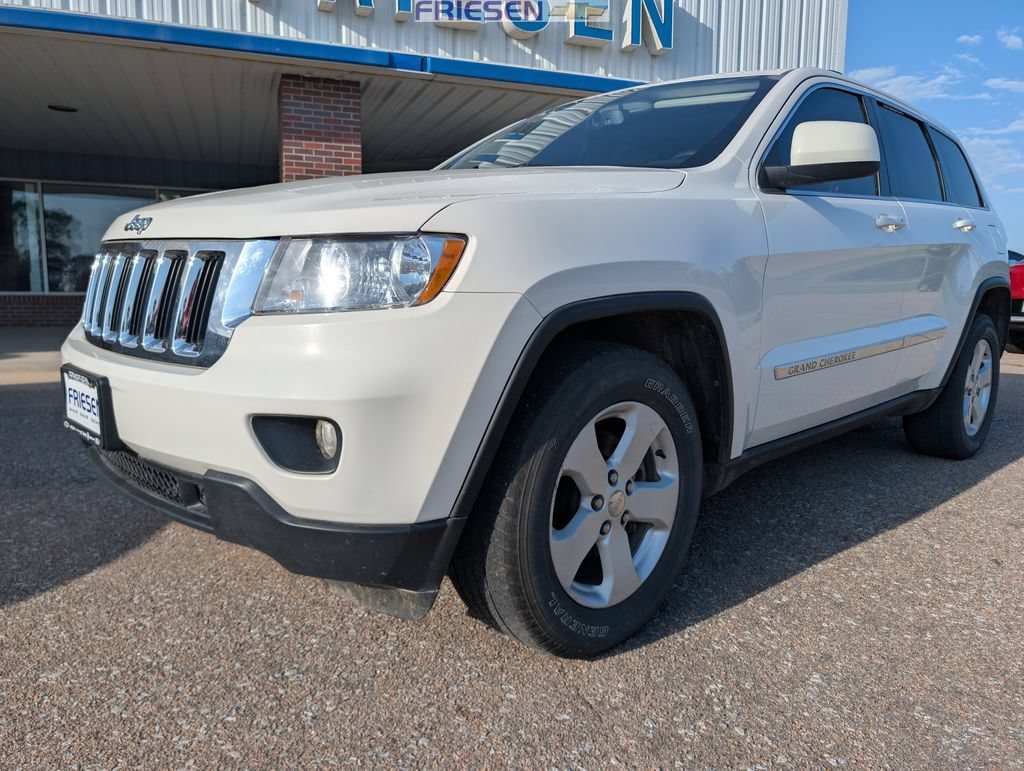 Used 2011 Jeep Grand Cherokee Laredo